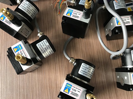 0~10v늉�ݔ�����Kλ�Ƃ�������Μy���É���