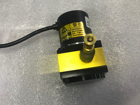 �����������λ�Ƃ������w�F(xi��n)�^��ˮƽ���F(xi��n)��������